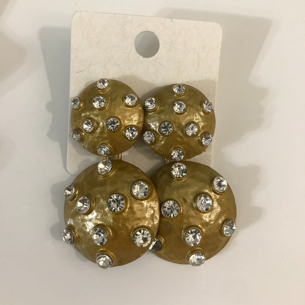 Drop earrings